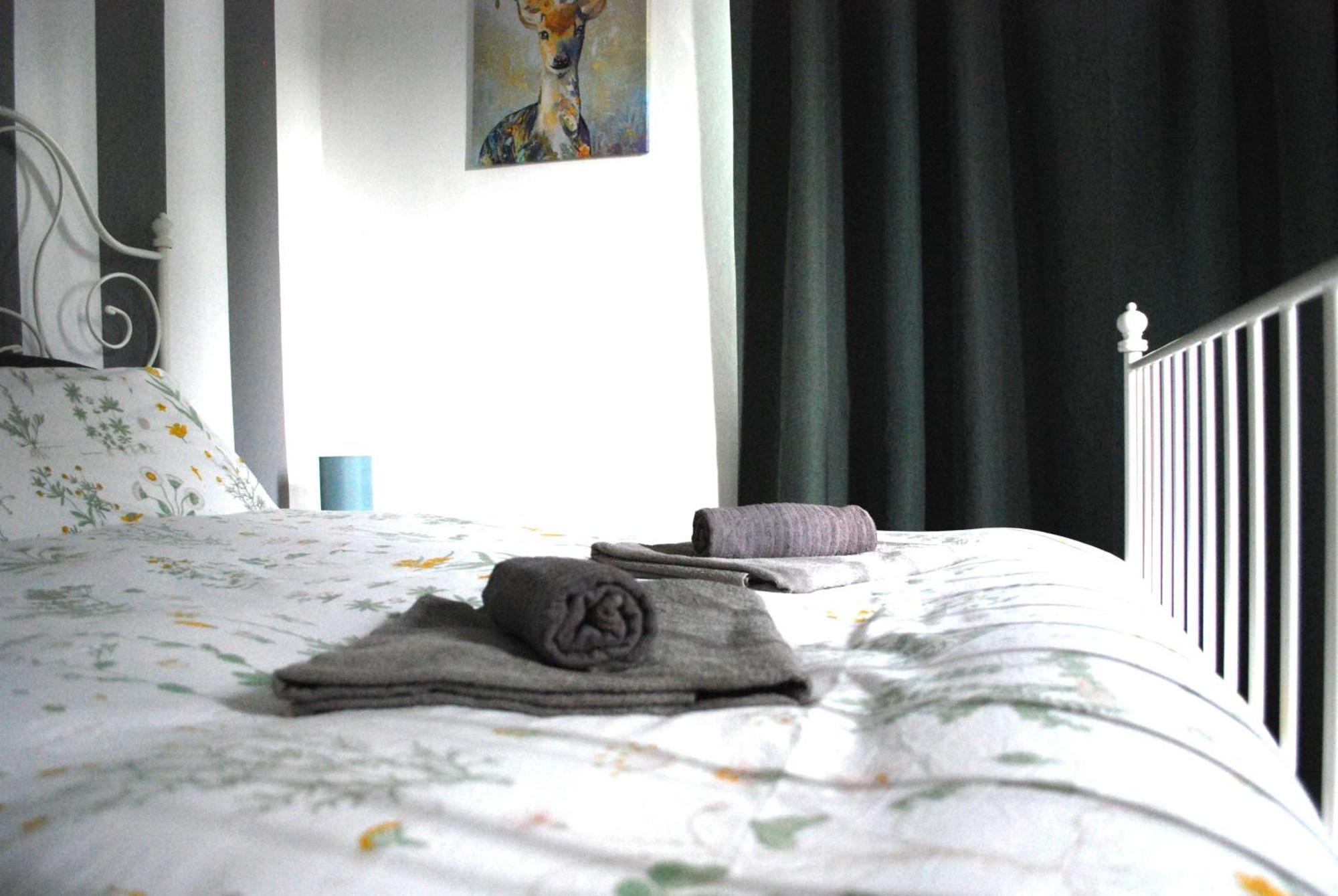Le Stanze Di Alicam Bed & Breakfast Arona Exterior photo